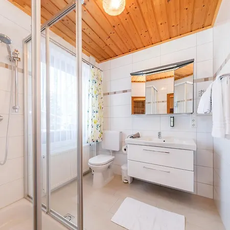 Haus Sonnenschein Apartment Zell am See